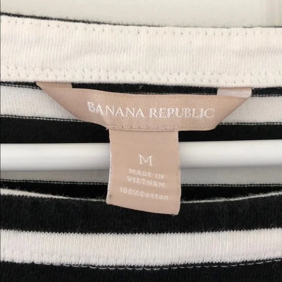 Banana Republic Medium Shirt - Picture 2 of 6